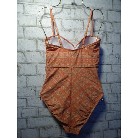 Robin Piccone Coral Orange Cream Isla One Piece Swimsuit 6 NEW - Picture 4 of 8